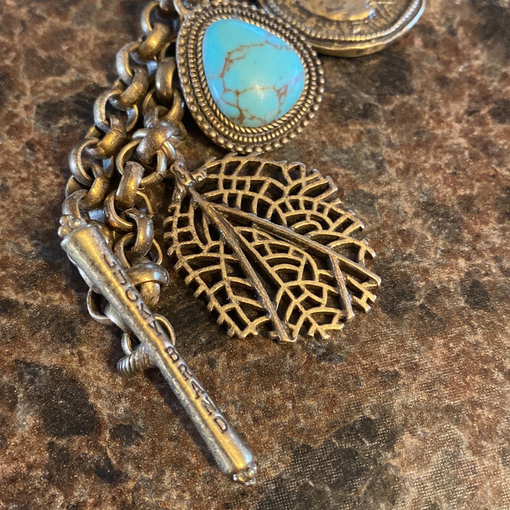 Lucky Brand Charm Bracelet Toggle Clasp with Turquoise and Skull - Picture 4 of 4